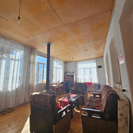 Guest House Ketevan Niguriani 梅斯蒂亚 外观 照片
