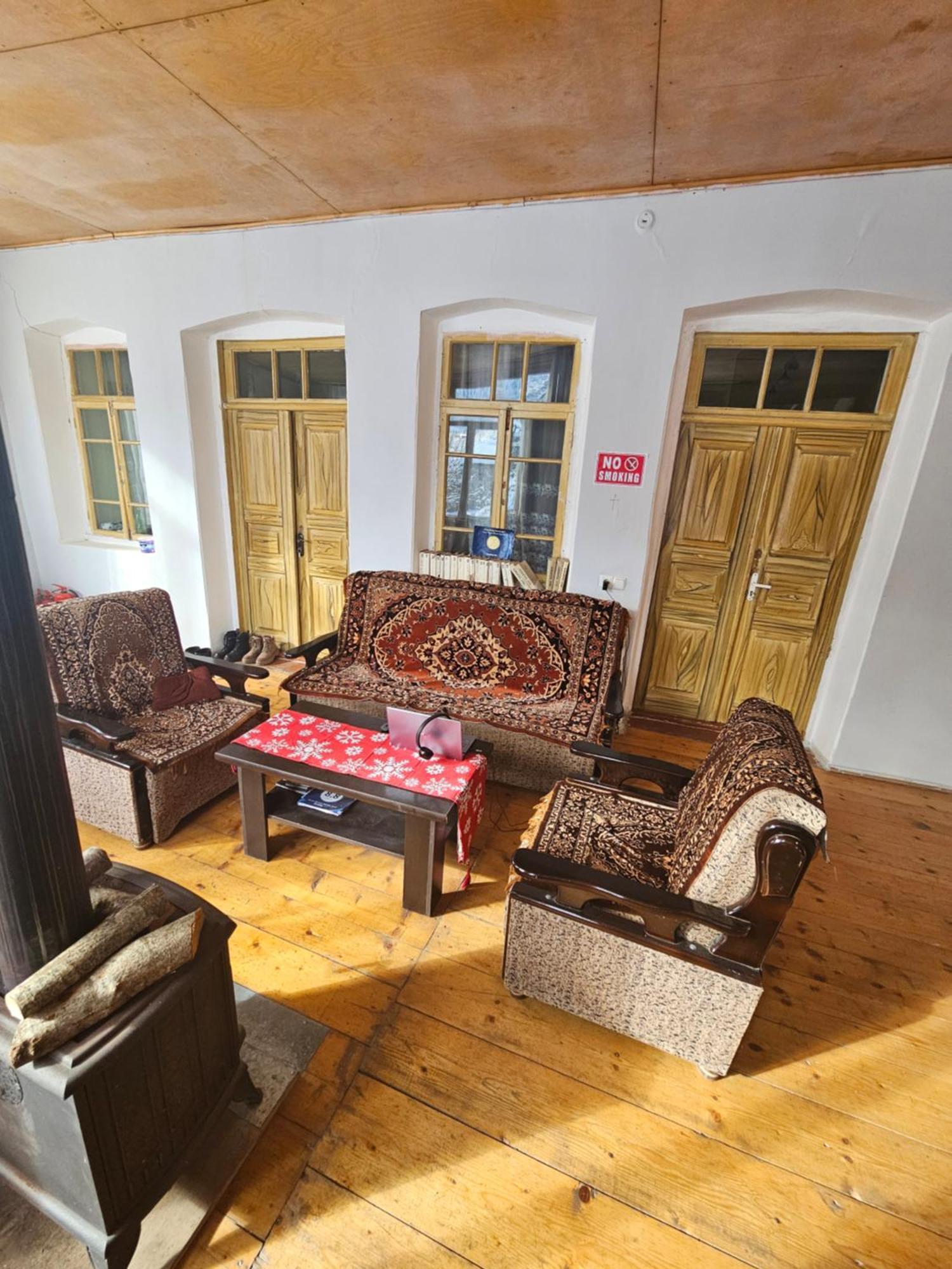 Guest House Ketevan Niguriani 梅斯蒂亚 外观 照片
